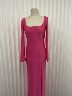 Abyss by Abby Pink Size 6 Straight Dress on Queenly