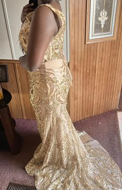None Gold Size 14 Pattern Spaghetti Strap Prom Mermaid Dress on Queenly