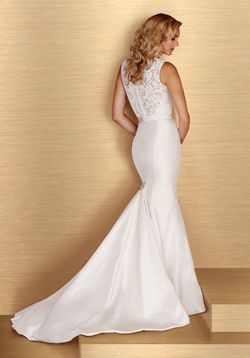 Style 4664 Paloma Blanca Nude Size 12 Floor Length Tulle Silk Plus Size Mermaid Dress on Queenly