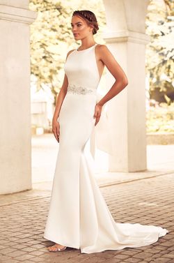 Style 4780 Paloma Blanca White Size 12 Boat Neck Wedding Floor Length Flare Mermaid Dress on Queenly