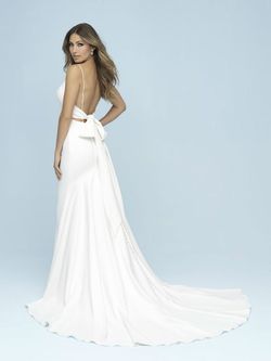 Style 9603 Allure White Size 6 Floor Length Wedding Mermaid Dress on Queenly