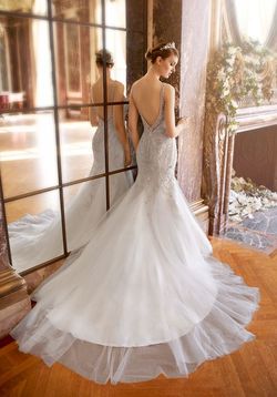 Style H1319 Moonlight White Size 12 Plus Size Sequined Backless Tulle Mermaid Dress on Queenly