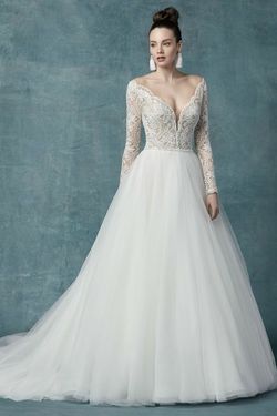 Style MALLORY DAWN Maggie Sottero White Size 22 Tall Height Plunge Floor Length A-line Dress on Queenly