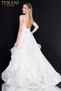 Style 1811P5817 Terani White Size 6 Floor Length Tall Height Ivory A-line Dress on Queenly
