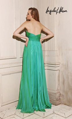 Style 21046 Angela and Alison Green Size 16 Floor Length $300 Prom A-line Dress on Queenly