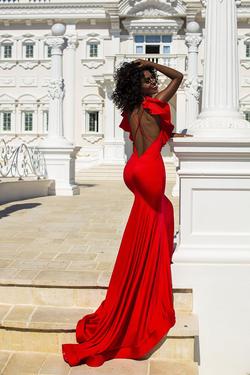 Style 50650 Tarik Ediz Red Size 4 Prom Tall Height Mermaid Dress on Queenly