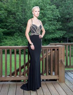 Style 8164 Vienna Prom Black Size 6 Flare Mermaid Dress on Queenly