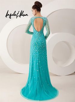 Style 41004 Angela & Alison Green Size 6 Flare Mermaid Dress on Queenly