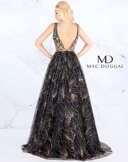 Style MD08503 Mac Duggal Gold Size 4 Black Ball gown on Queenly