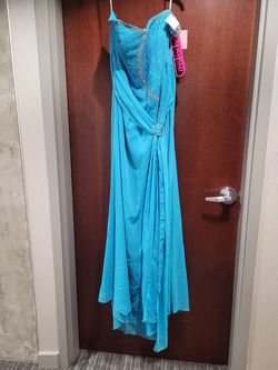 Style AP7009 Mori Lee Paparrazi Blue Size 18 Turquoise Plus Size A-line Dress on Queenly