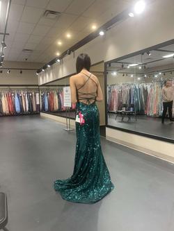 Mori Lee Green Size 0 Straight Dress on Queenly
