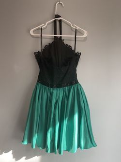 Sherri Hill Multicolor Size 10 Halter Euphoria Lace Cocktail Dress on Queenly