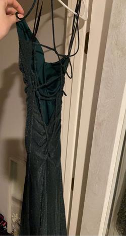 B. Darlin Green Size 6 Straight Dress on Queenly