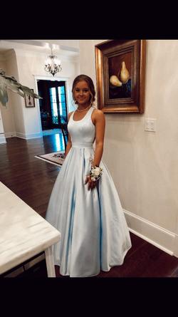 Sherri Hill Blue Size 0 Floor Length Medium Height Ball gown on Queenly