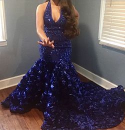 Bakvri Royal Blue Size 0 Jewelled Prom Train Dress on Queenly