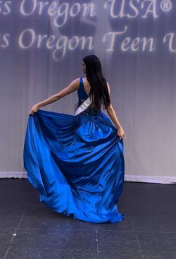 Custom Blue Size 2 Winter Formal Silk V Neck Side slit Dress on Queenly