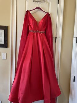Alyce Red Size 0 Tulle Ball gown on Queenly