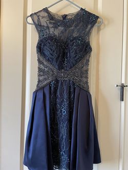 Tony Bowls Blue Size 0 Navy Cocktail Dress on Queenly