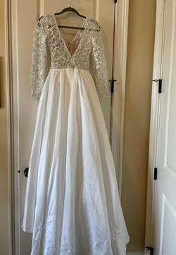 Angela and Alison White Size 0 Cotillion Angela & Alison Ball gown on Queenly