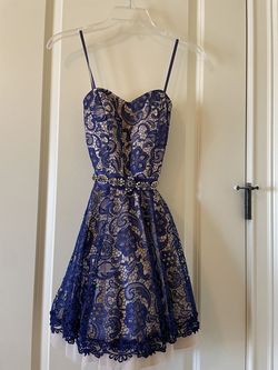 B. Darlin Blue Size 0 Silk Nude Cocktail Dress on Queenly
