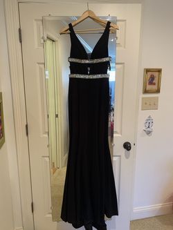 Sherri Hill Black Tie Size 4 Side slit Dress on Queenly