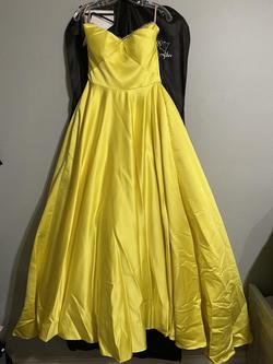 Jovani Yellow Size 0 Pageant Ball gown on Queenly
