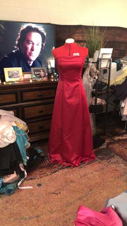 Urban Girl Nites Red Size 8 Ball gown on Queenly