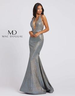 Style 30603 Mac Duggal Silver Size 6 Mermaid Dress on Queenly