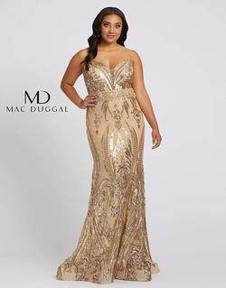 Style 66828 Mac Duggal Gold Size 14 Plus Size Mermaid Dress on Queenly