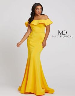 Style 67217 Mac Duggal Yellow Size 14 Plus Size Mermaid Dress on Queenly