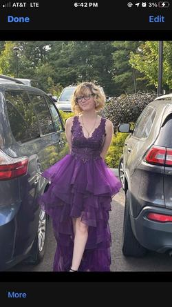 Ellie Wilde Purple Size 4 Cocktail Dress on Queenly