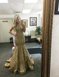 Sherri Hill Gold Size 0 Floor Length Pageant Mermaid Dress on Queenly