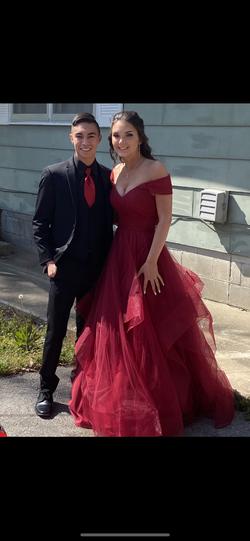 Terani Couture Red Size 6 Prom Ball gown on Queenly