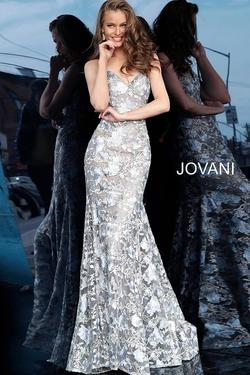 Style 67330 Jovani Silver Size 18 Lace Fitted Mermaid Dress on Queenly
