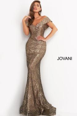 Style 02920 Jovani Gold Size 16 Fitted Straight Dress on Queenly