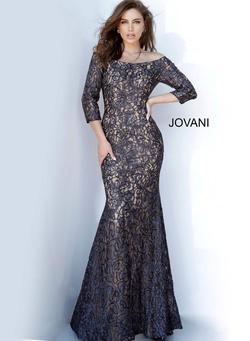 Style 2900 Jovani Black Size 20 Lace Plus Size Straight Dress on Queenly