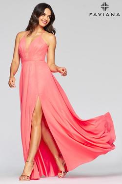 Style 7747 Faviana Pink Size 6 Side slit Dress on Queenly