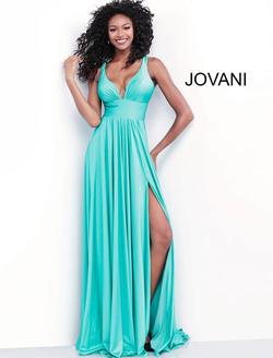 Style 67471 Jovani Green Size 6 Plunge Side slit Dress on Queenly