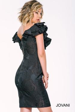 Style 41090 Jovani Black Size 6 V Neck Cocktail Dress on Queenly
