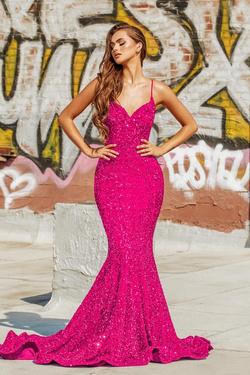 Style PS21207 Portia and Scarlett Hot Pink Size 4 Mermaid Dress on Queenly