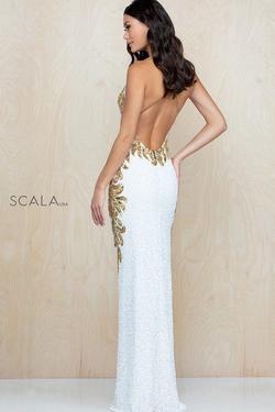 Style 60225 Scala White Size 4 Gold Sequin Straight Dress on Queenly