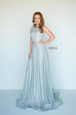 Style 7808 Vienna Silver Size 16 Pattern Prom A-line Dress on Queenly