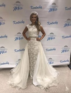 Sherri Hill Couture White Size 6 Jewelled Train Dress on Queenly