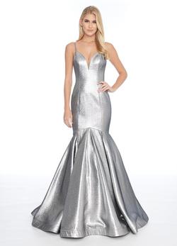 Style 1860 Ashley Lauren Silver Size 4 Spaghetti Strap Flare Mermaid Dress on Queenly