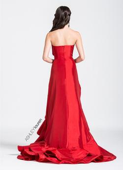 Style 1100 Ashley Lauren Red Size 6 Pageant Side slit Dress on Queenly