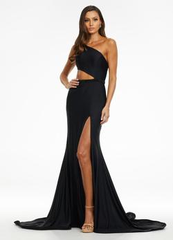Style 11169 Ashley Lauren Black Size 2 Side slit Dress on Queenly