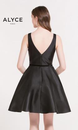 Style 3705 Alyce Paris Black Size 20 Plus Size Cocktail Dress on Queenly