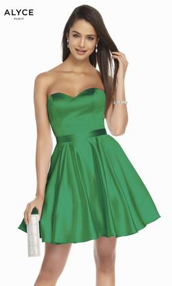 Style 1461 Alyce Paris Green Size 18 Plus Size Cocktail Dress on Queenly