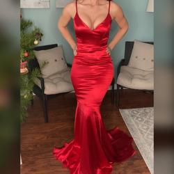 Portia and Scarlett Red Size 2 Mini Prom Mermaid Dress on Queenly