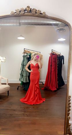Colors Red Size 0 Ruffles $300 Mermaid Dress on Queenly